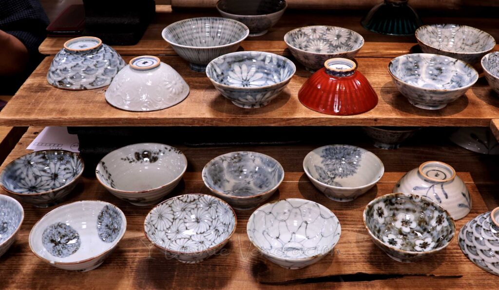 Hand-painted ramen-bowls